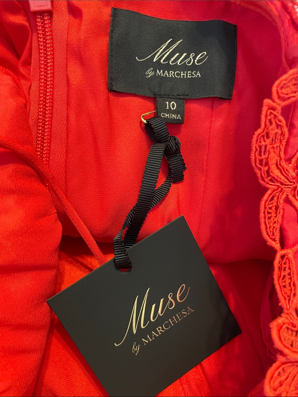 New Muse by Marchesa Red Lace Mini Dress size 10 - Picture 8 of 10